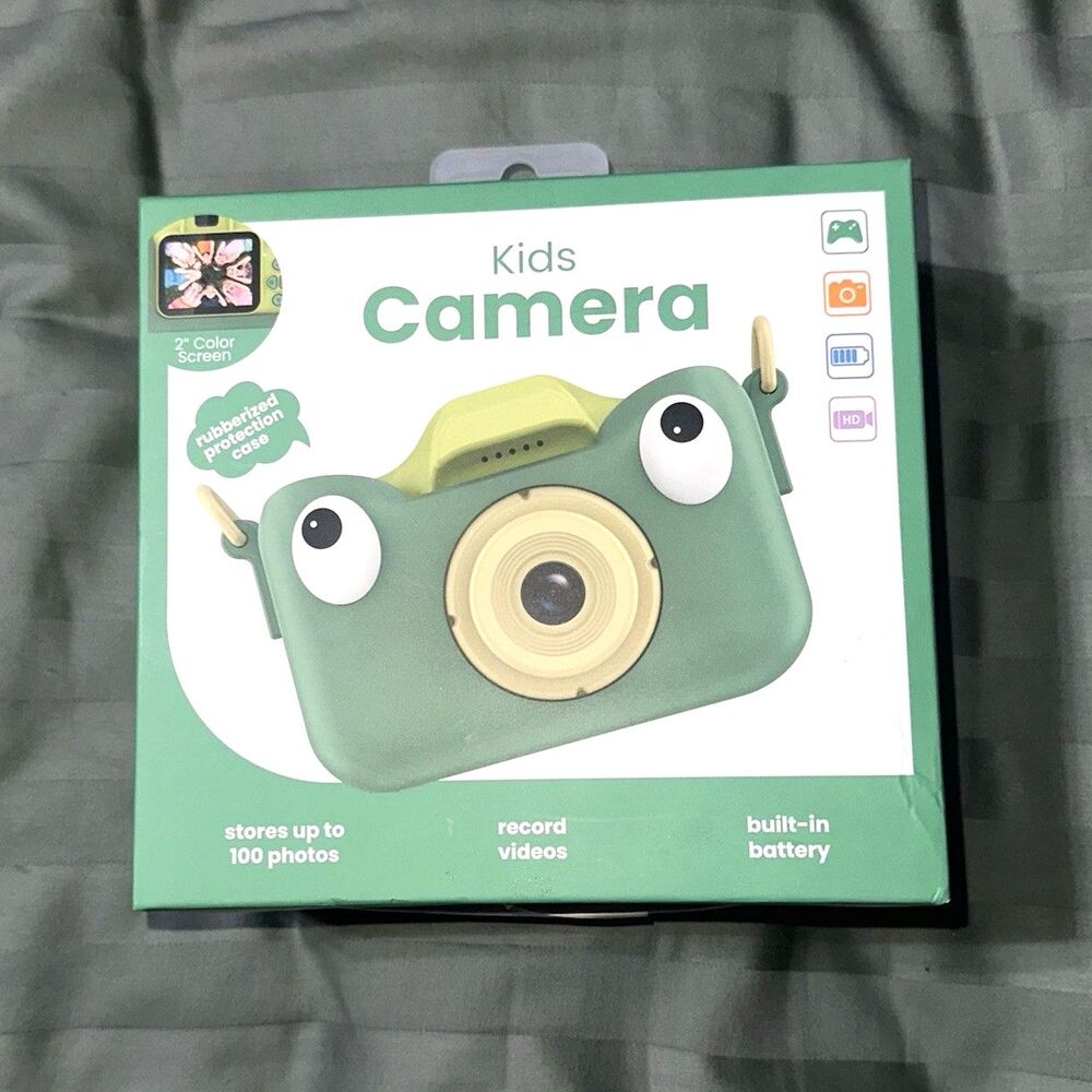Vivitar Kids' Camera - Frog w/Rubberized Protection Case - New in Box